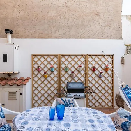 Apartment Domo Coro E Bentu SantʼAntìoco